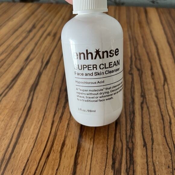 Enhanse Super Clean Face And Skin Cleanser For Men 3fl.oz. / 88ml - Picture 2 of 3